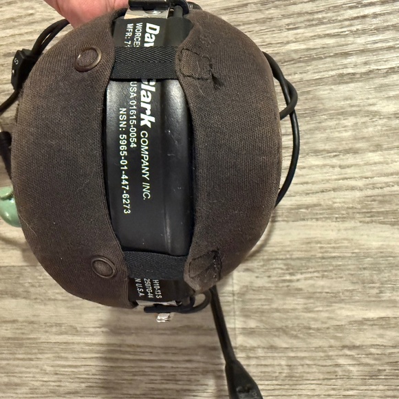 David Clark Headset - Picture 2 of 5